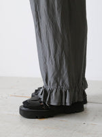 画像をギャラリービューアに読み込む, TOWAVASE ヴォランパンツ[30-0002A]
