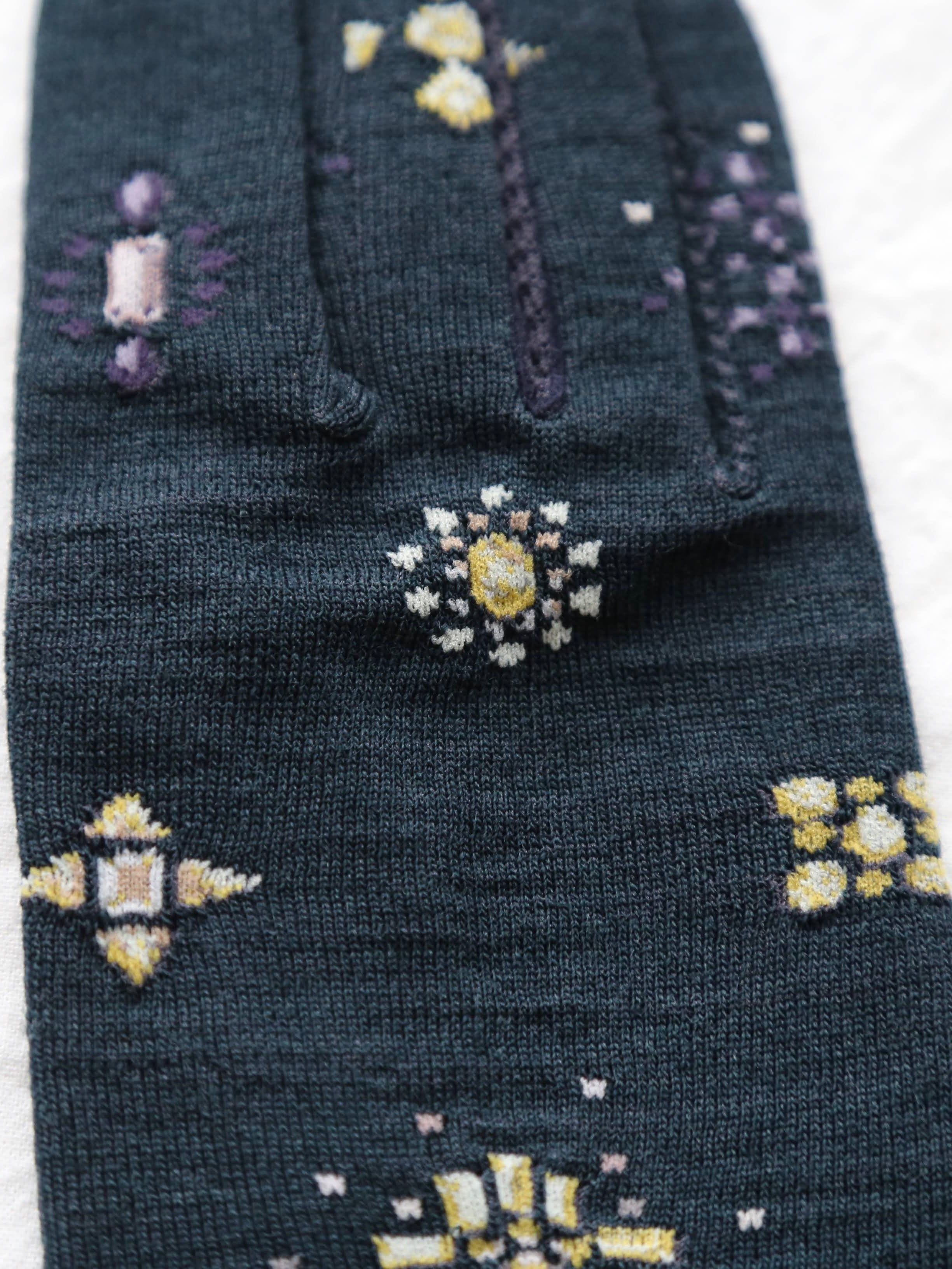 ANTIPAST 手袋ショート (ジュエリー柄) [NG1-486B]