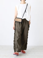 画像をギャラリービューアに読み込む, ebagos 籐付き長財布 牛ソフト  [35634]　
