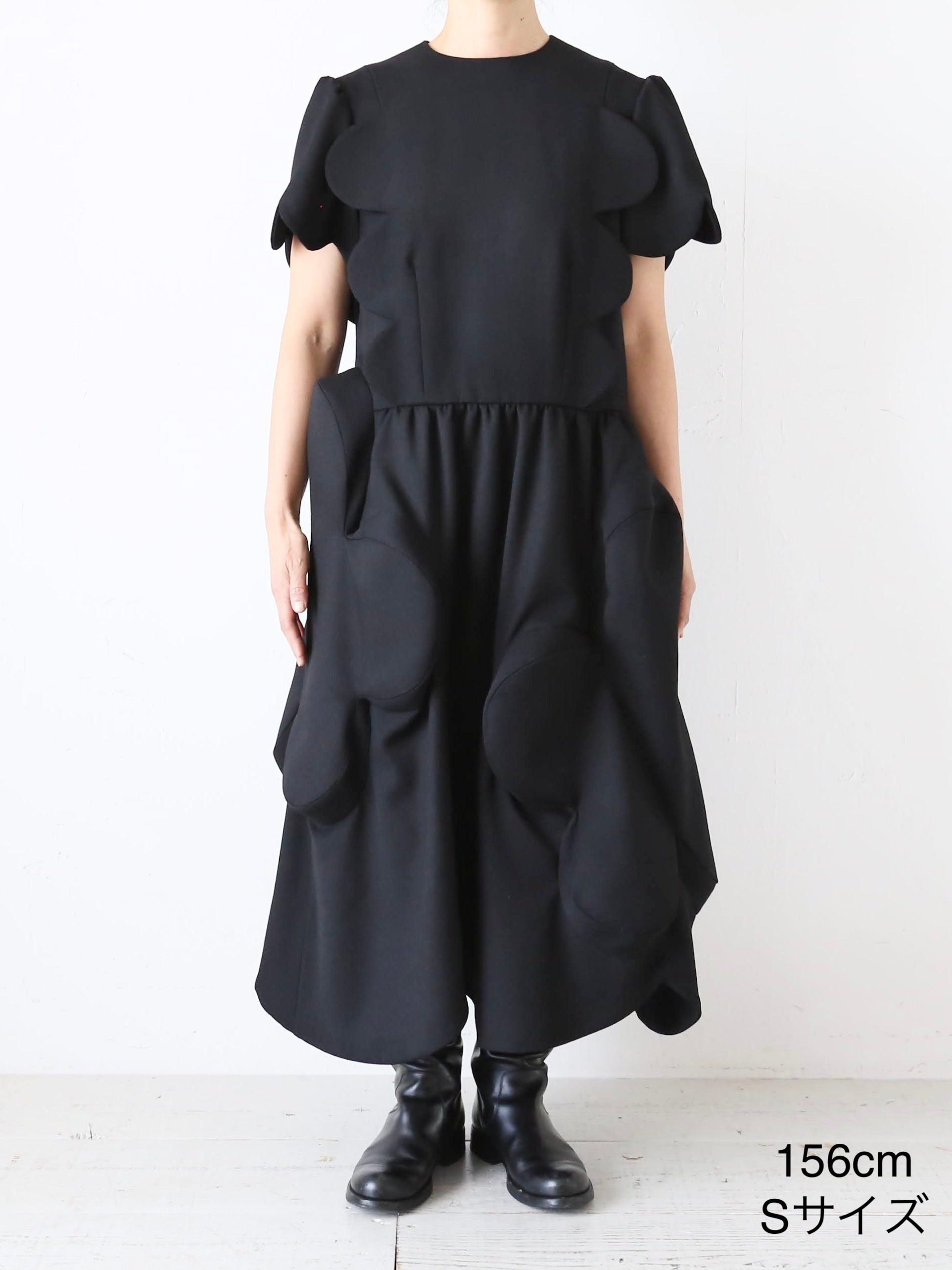 noir kei ninomiya ノワールケイニノミヤ ウールギャバジンワンピース