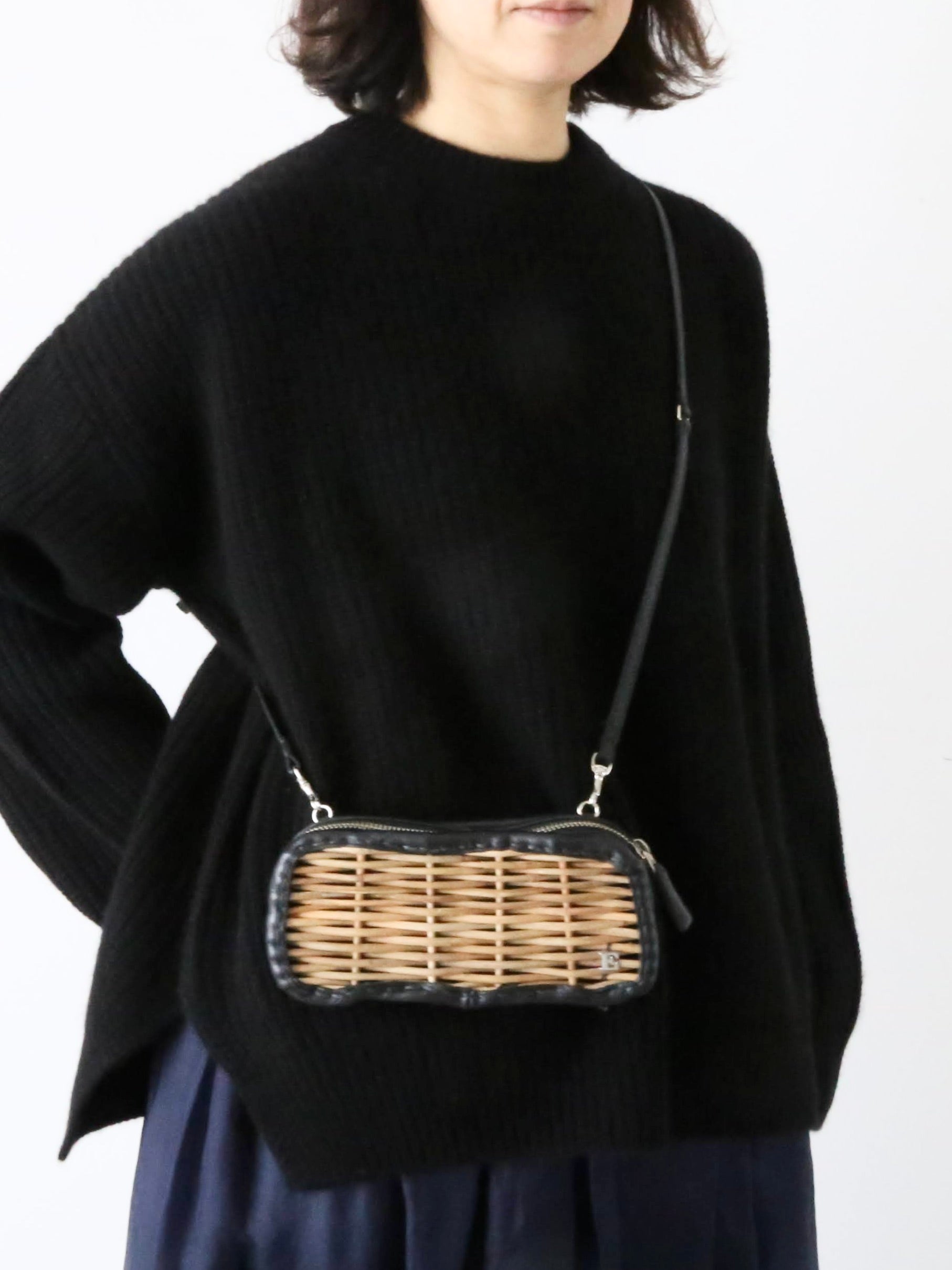 ebagos 籐付き長財布 フニュシュリンク [35631BK]