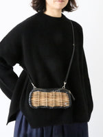 画像をギャラリービューアに読み込む, ebagos 籐付き長財布 フニュシュリンク [35631BK]
