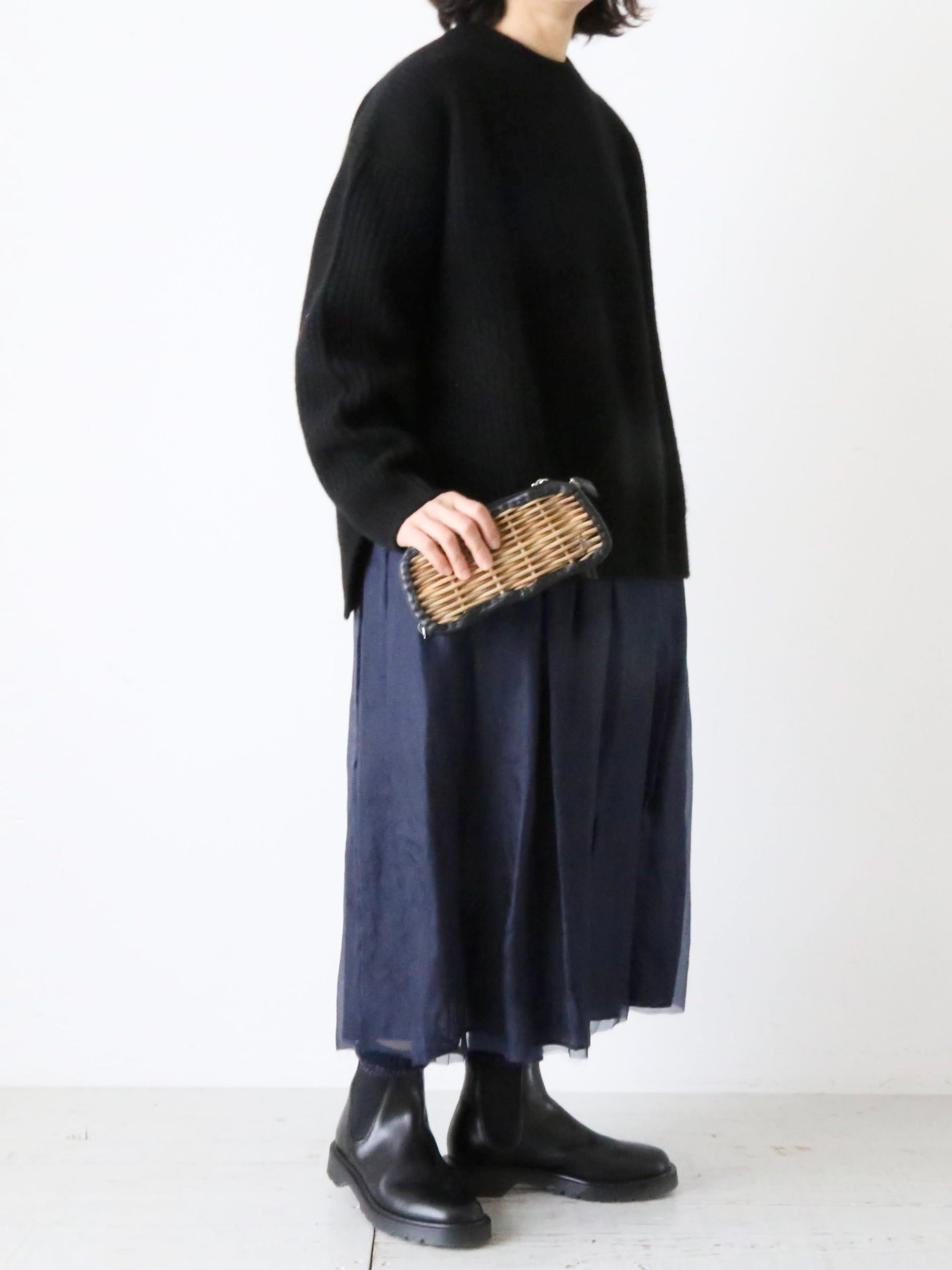 ebagos 籐付き長財布 フニュシュリンク [35631BK]