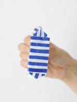 Load image into Gallery viewer, [Pre-order] R&amp;D.M.Co- no.8180 Beach Bag Keychain (Arriving April-June)
