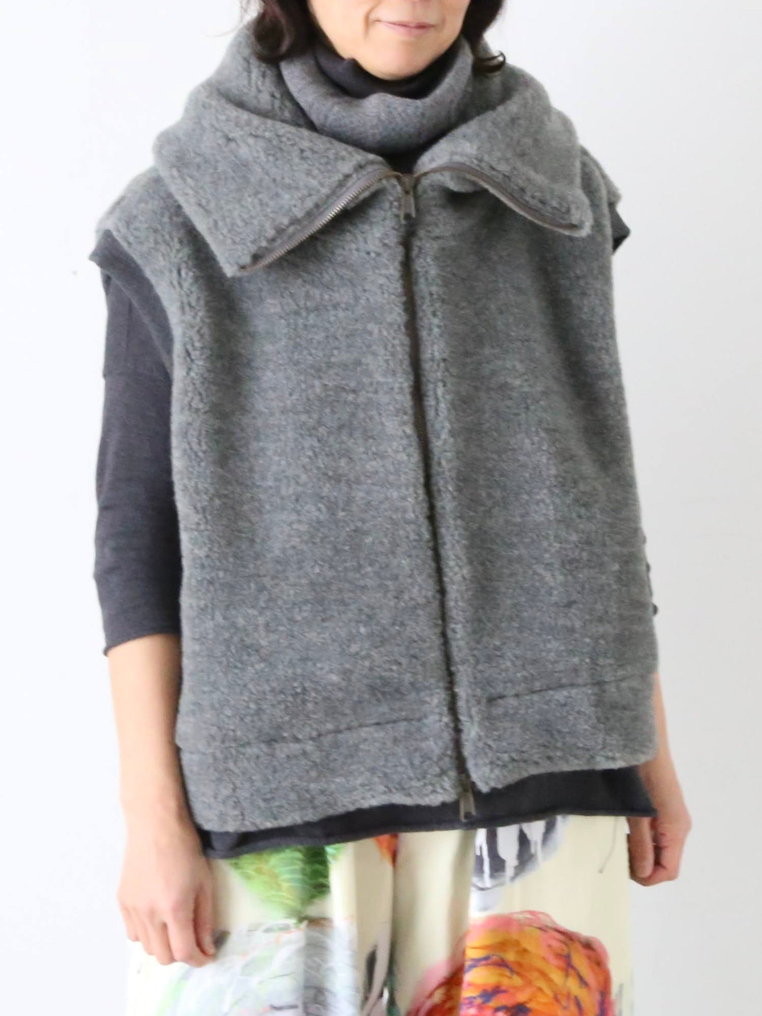 ebagos  スワンベスト ウールボア [55610]