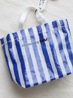 Load image into Gallery viewer, [Pre-order] R&amp;D.M.Co- no.8180 Beach Bag Keychain (Arriving April-June)
