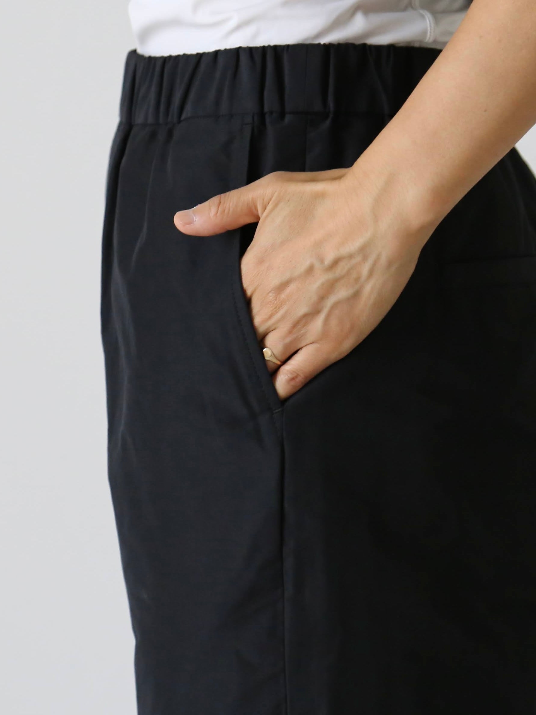 R&D.M.Co- タフタサルエルテーパードパンツ [7669]