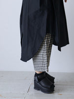 画像をギャラリービューアに読み込む, R&amp;D.M.Co- タフタチェストフリルドレス [7668]
