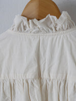 画像をギャラリービューアに読み込む, TOUJOURS レースピンタックラッフルシャツ [MM43DS01]
