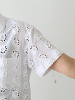 画像をギャラリービューアに読み込む, tao 綿ローン刺繍×綿ブロードブラウス [TQ-B012-051]
