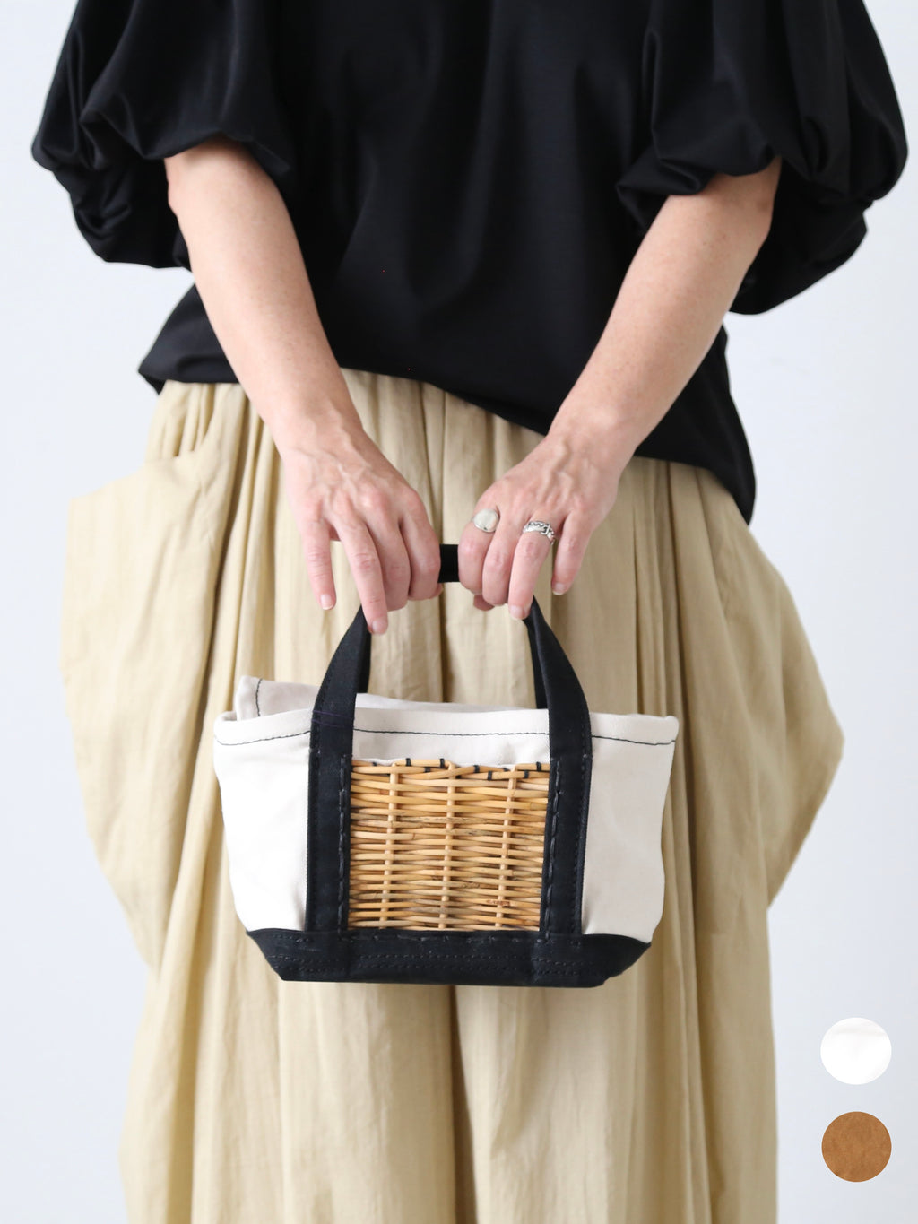 ebagos エバゴス 日本製 かごバッグ・レザーバッグ 一点もの – タグ
