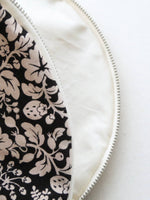 画像をギャラリービューアに読み込む, R&amp;D.M.Co- ワイルドベリーサークルポーチ(S) [7782]
