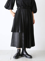 画像をギャラリービューアに読み込む, noir kei ninomiya エステルサテンプリーツスカート [3P-S016-051]
