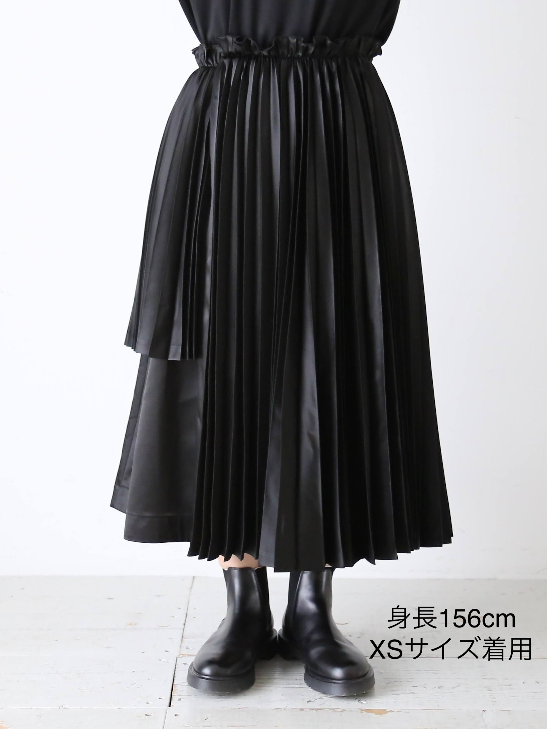 noir kei ninomiya エステルサテンプリーツスカート [3P-S016-051]