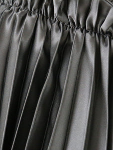 noir kei ninomiya エステルサテン プリーツスカート 左右非対称