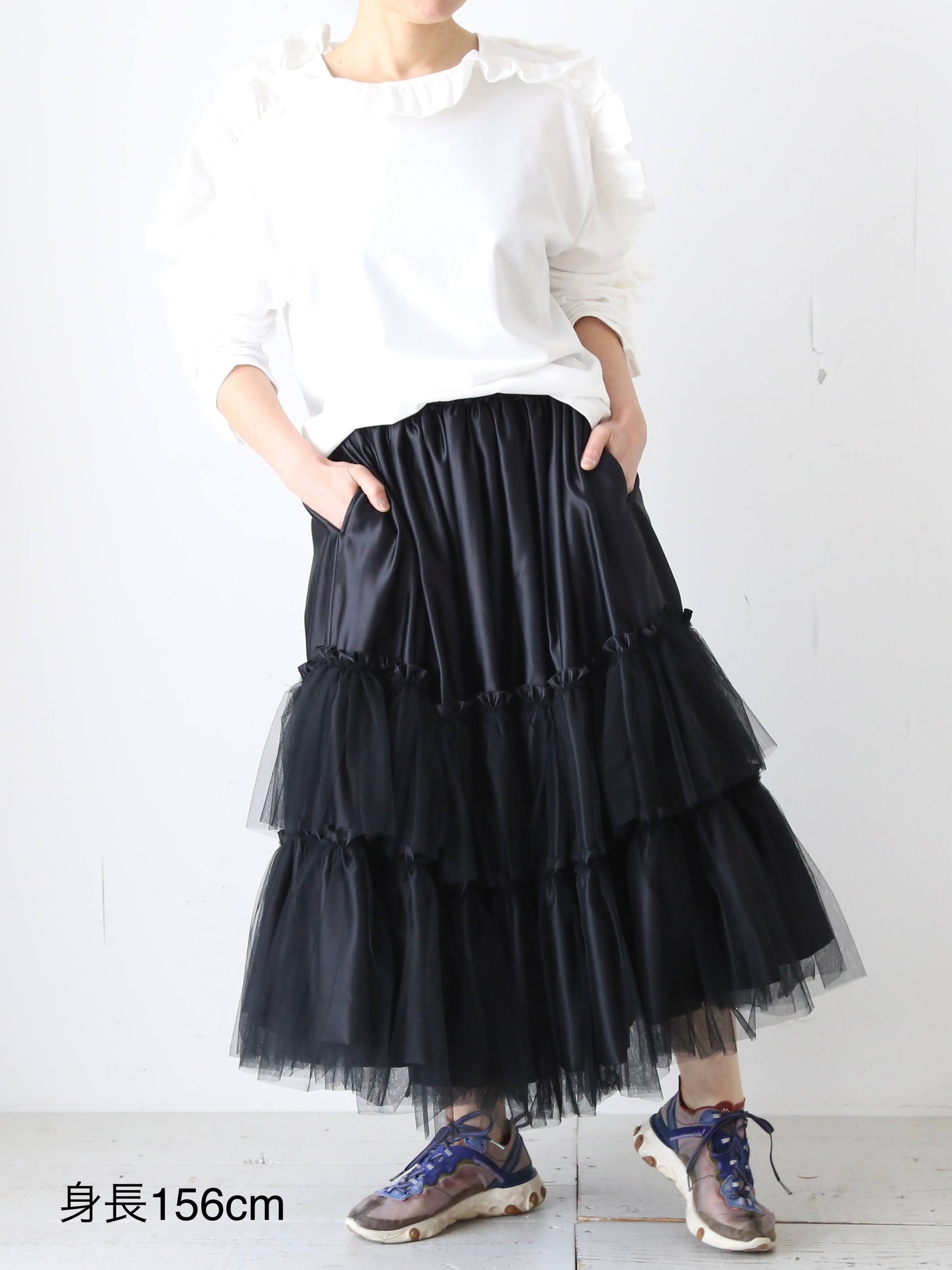 noir kei ninomiya エステルサテン×ナイロンチュール スカート