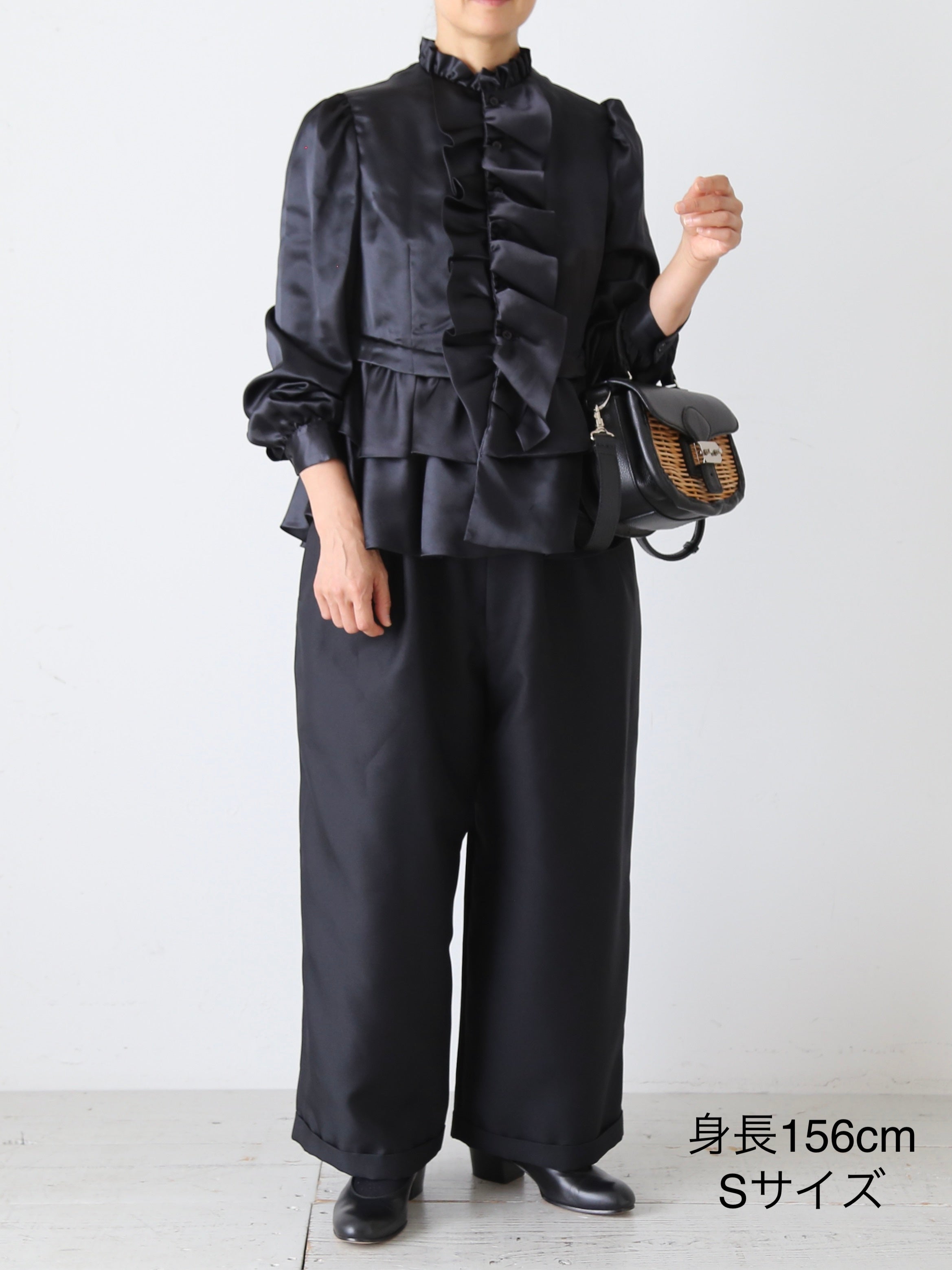 noir kei ninomiya ノワールケイニノミヤ エステルサテンブラウス 