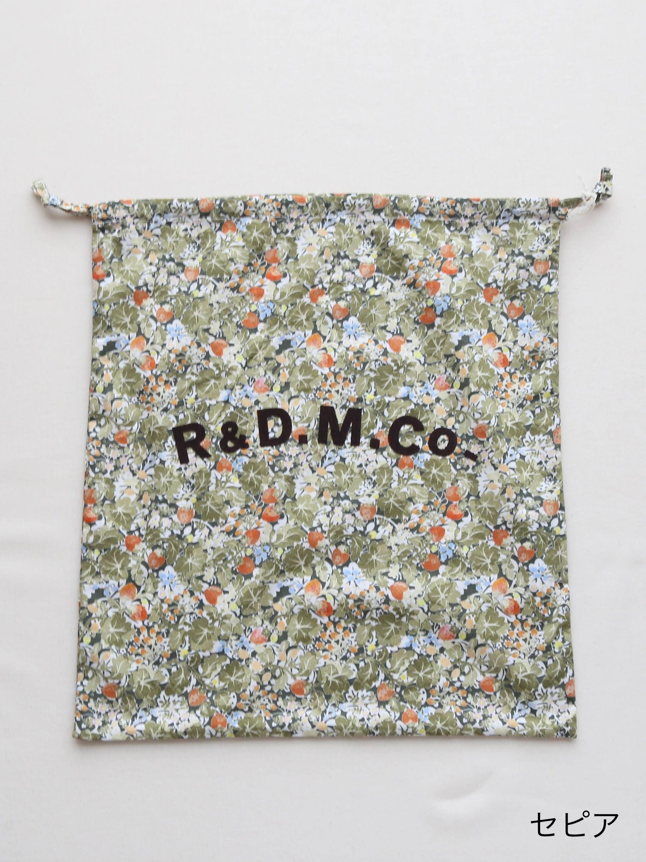 R&D.M.Co- ワイルドベリーフィールドローン ドローストリングバッグ(L
