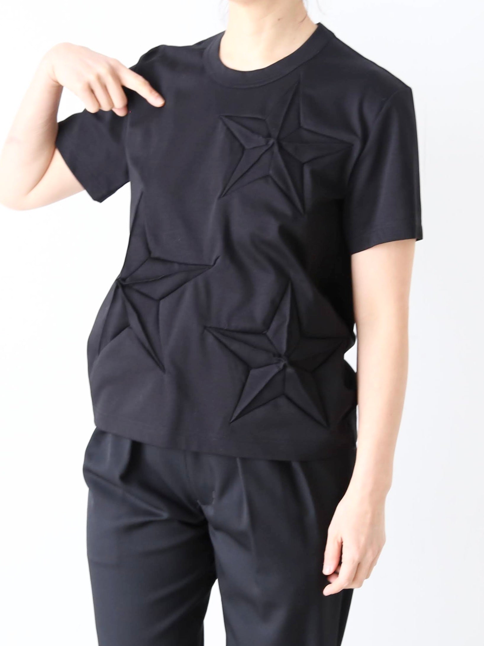 noir kei ninomiya 綿ポンチ Tシャツ 3Dスター 立体加工 – CREER