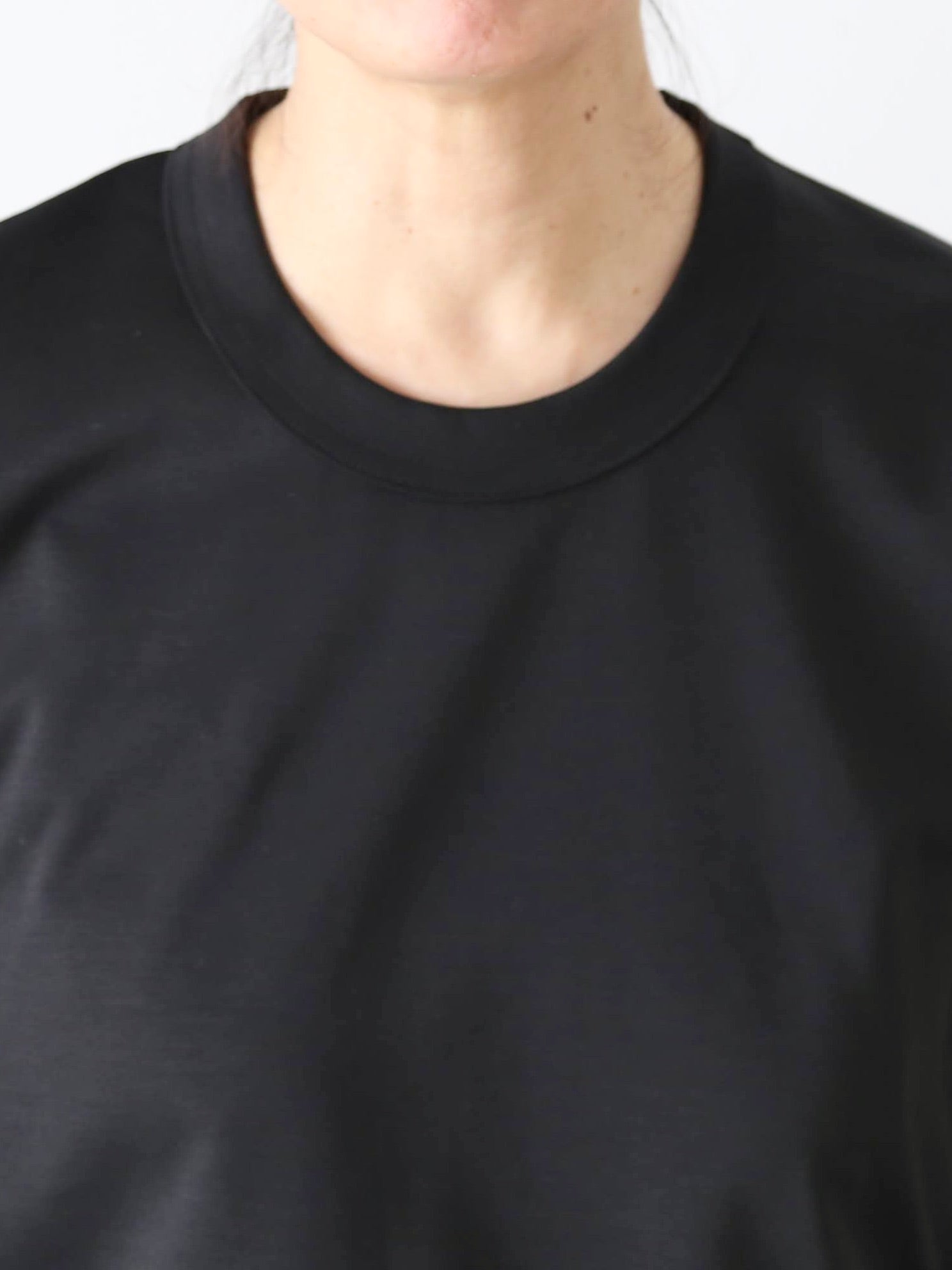 極美品☆noir kei ninomiya 　Tシャツ Ｓ noir kei ninomiya 綿ポンチ×ナイロンチュール Tシャツ フロント