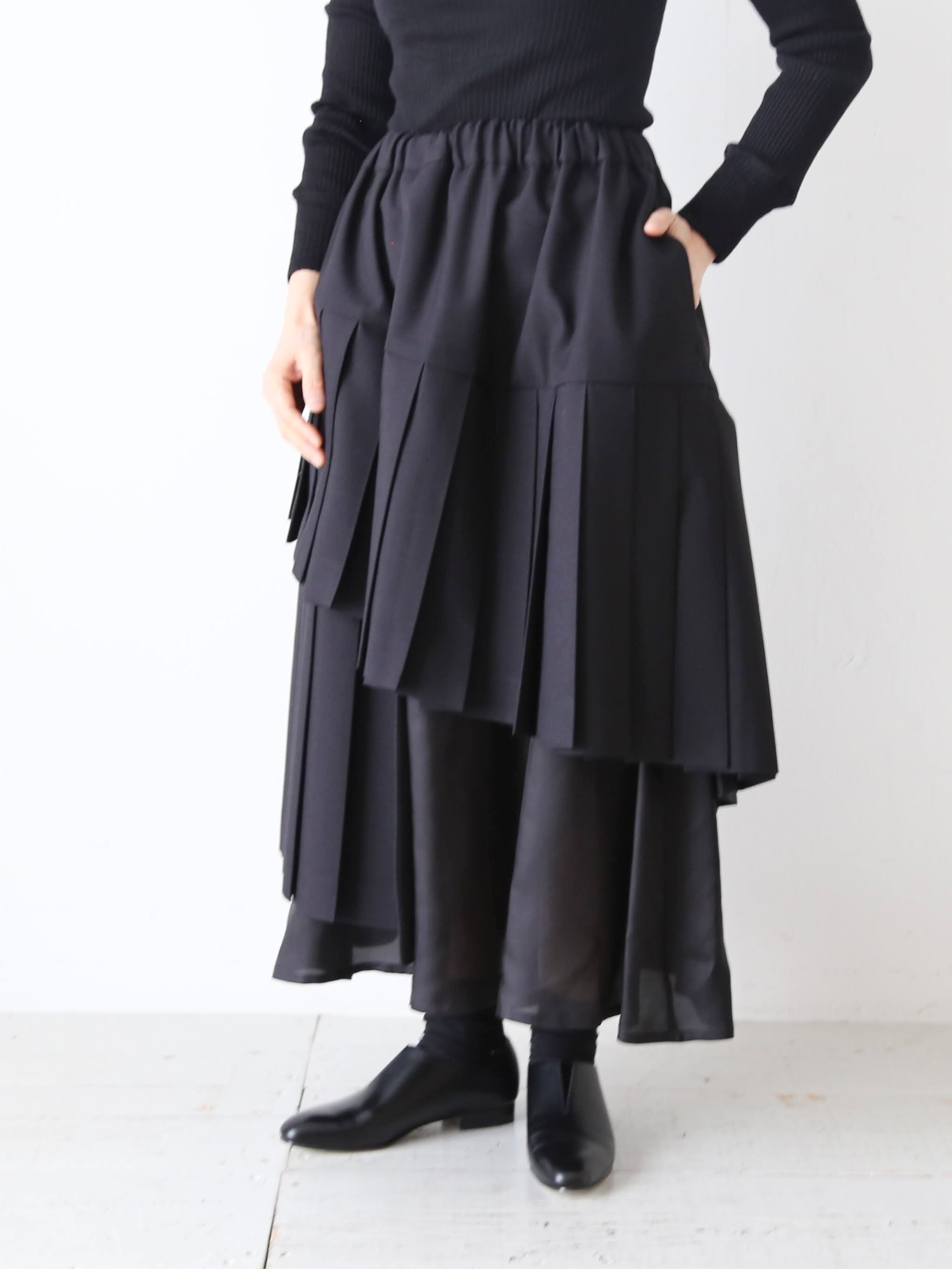 noir kei ninomiya ウールエステルギャバジンスカート [3Q-S009-051