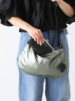 画像をギャラリービューアに読み込む, Wallet COMME des GARCONS キスクラプス(M) [8Z-C072-051]
