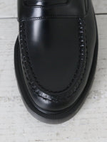 画像をギャラリービューアに読み込む, R&amp;D.M.Co-   Loake×R&amp;D.M.Co- ローファー BLACK (POLISH) [7680]
