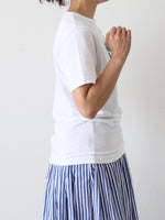 Load image into Gallery viewer, [Pre-order] R&amp;D.M.Co- no.8265 Blue Willow Men's Milk Tea T-Shirt (Arrival expected July-September)

