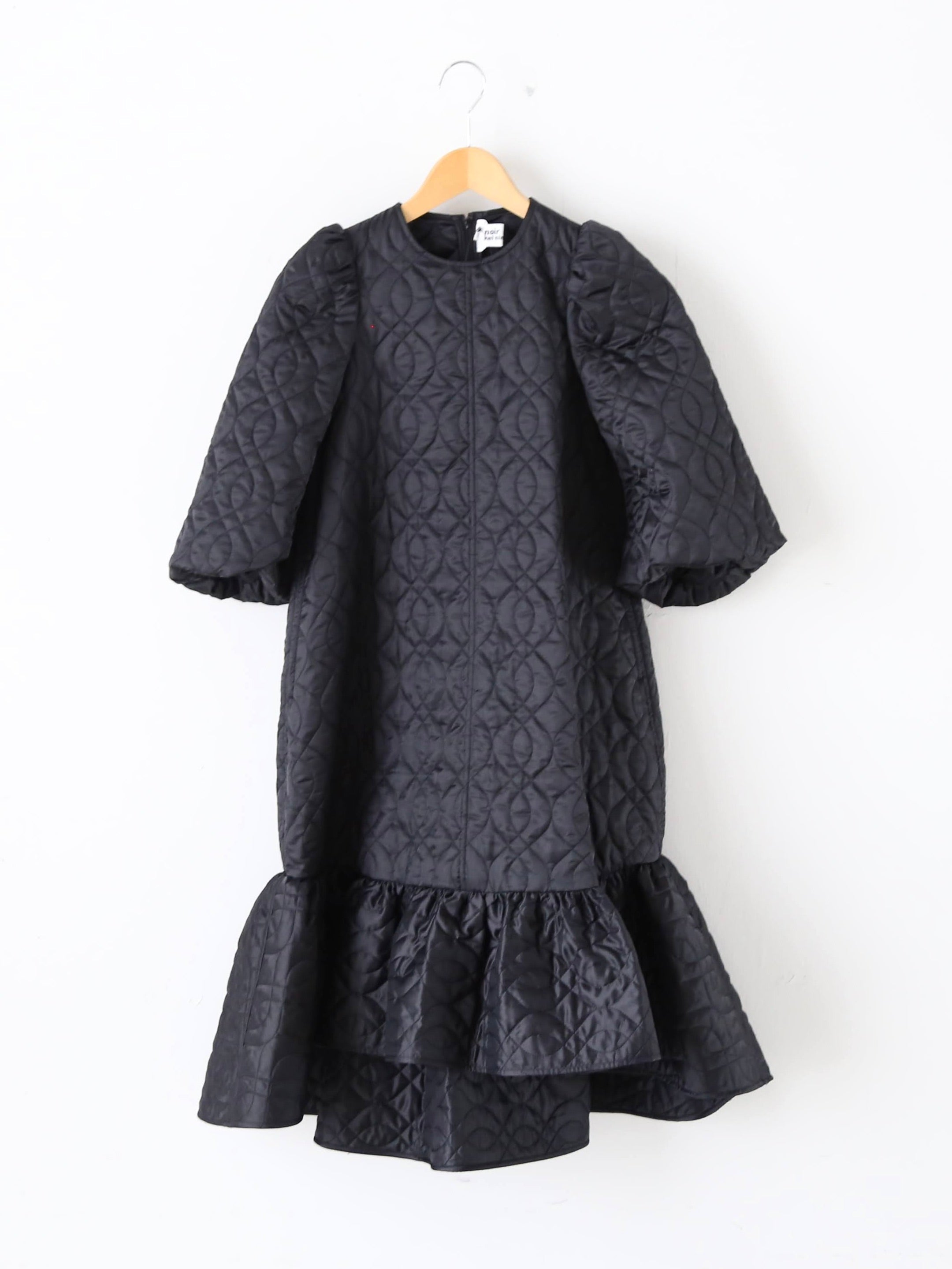 noir kei ninomiya エステルツイルキルトワンピース [3P-C010-051]