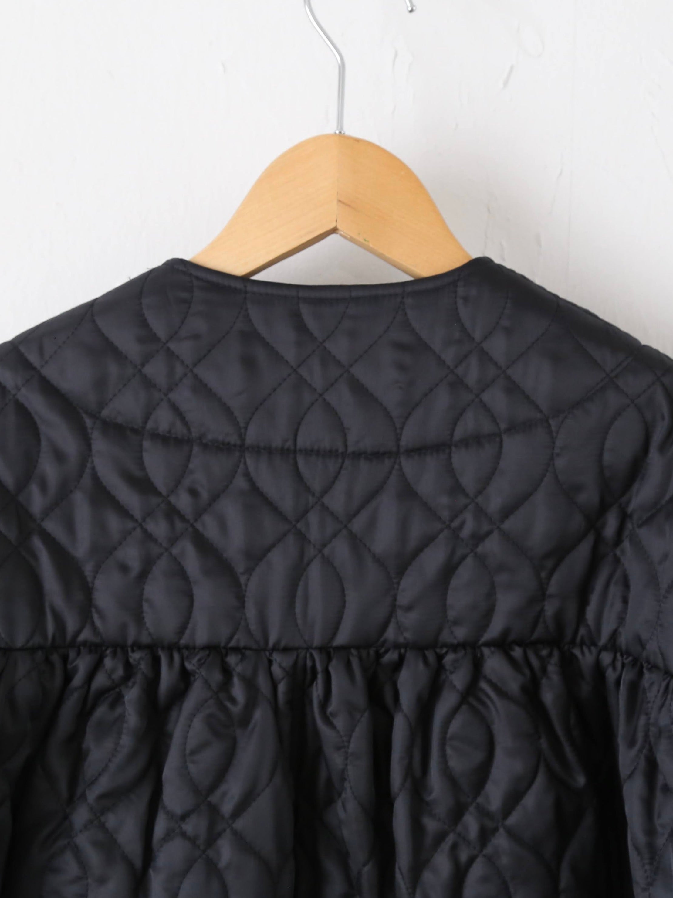 noir kei ninomiya エステルツイルキルトコート [3P-C003-051]