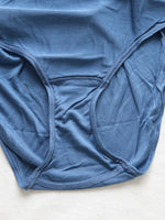 Load image into Gallery viewer, COCOONA SKINWEAR Basic Shorts [22018]
