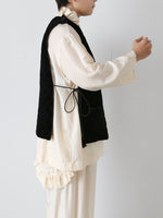 Load image into Gallery viewer, TOWAVASE Permanent Towavase Vest (Velvet) [30-0020A]
