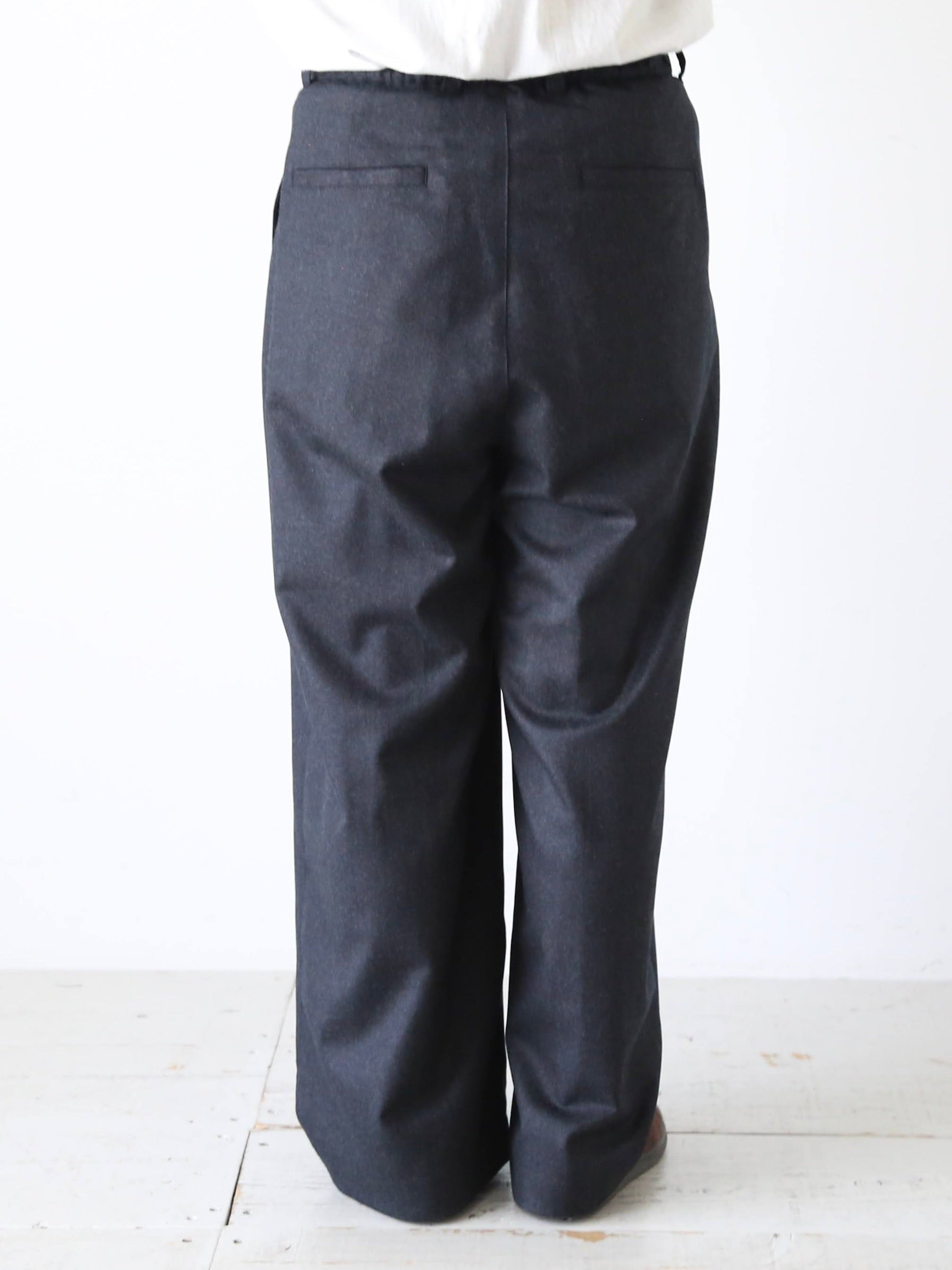 TOUJOURS 2インプリーツバギーパンツ [YM43KP03]