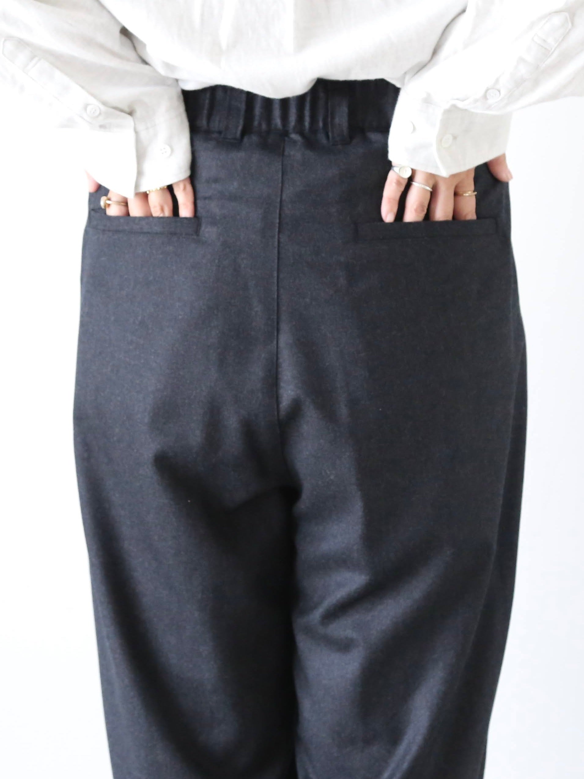 TOUJOURS 2インプリーツバギーパンツ [YM43KP03]