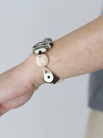 Load image into Gallery viewer, Oka Sayuri Glass Jewelry Bracelet [C-3]
