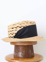 画像をギャラリービューアに読み込む, Mia レースソフトハット [004]
