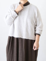 画像をギャラリービューアに読み込む, suzuki takayuki フリングニットケープ [A261-25]
