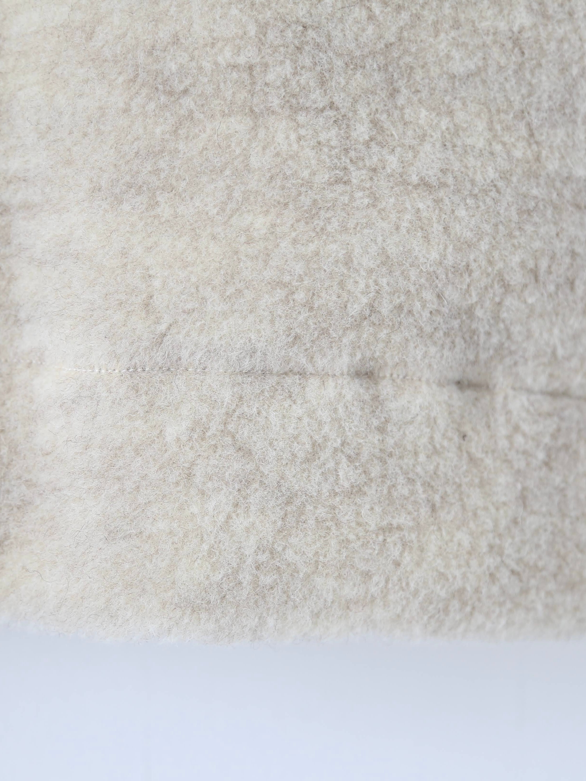 ebagos  スワンベスト ウールボア [55610]