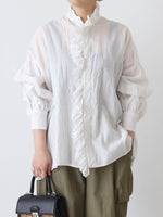 画像をギャラリービューアに読み込む, TOUJOURS バンドカラービショップスリーブラッフルシャツ[MM42ES03]
