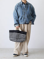 Load image into Gallery viewer, ALDIN Border Tote Bag [8-159]
