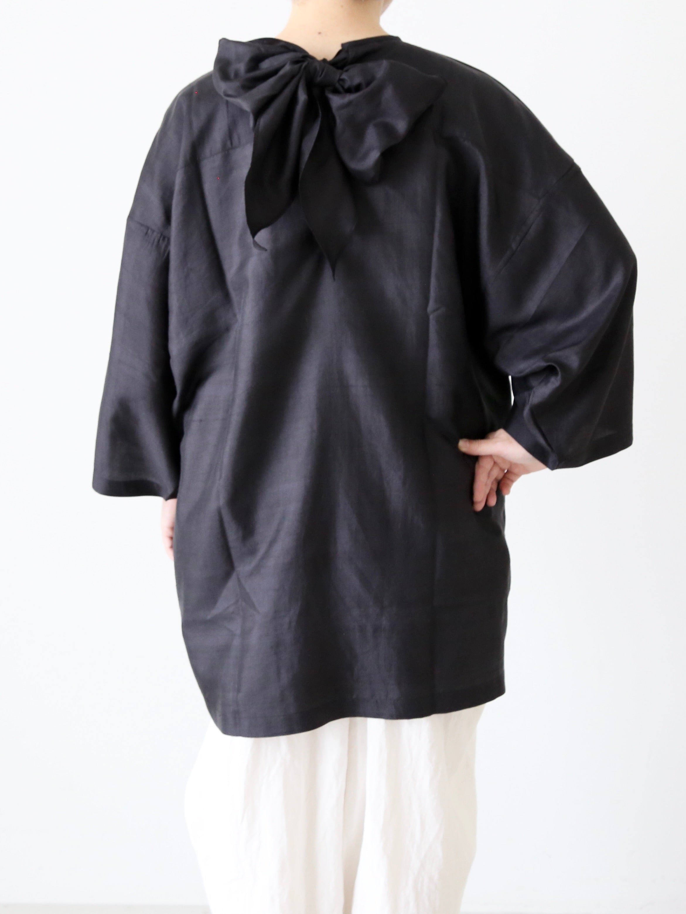 BOUIN / ブラウス