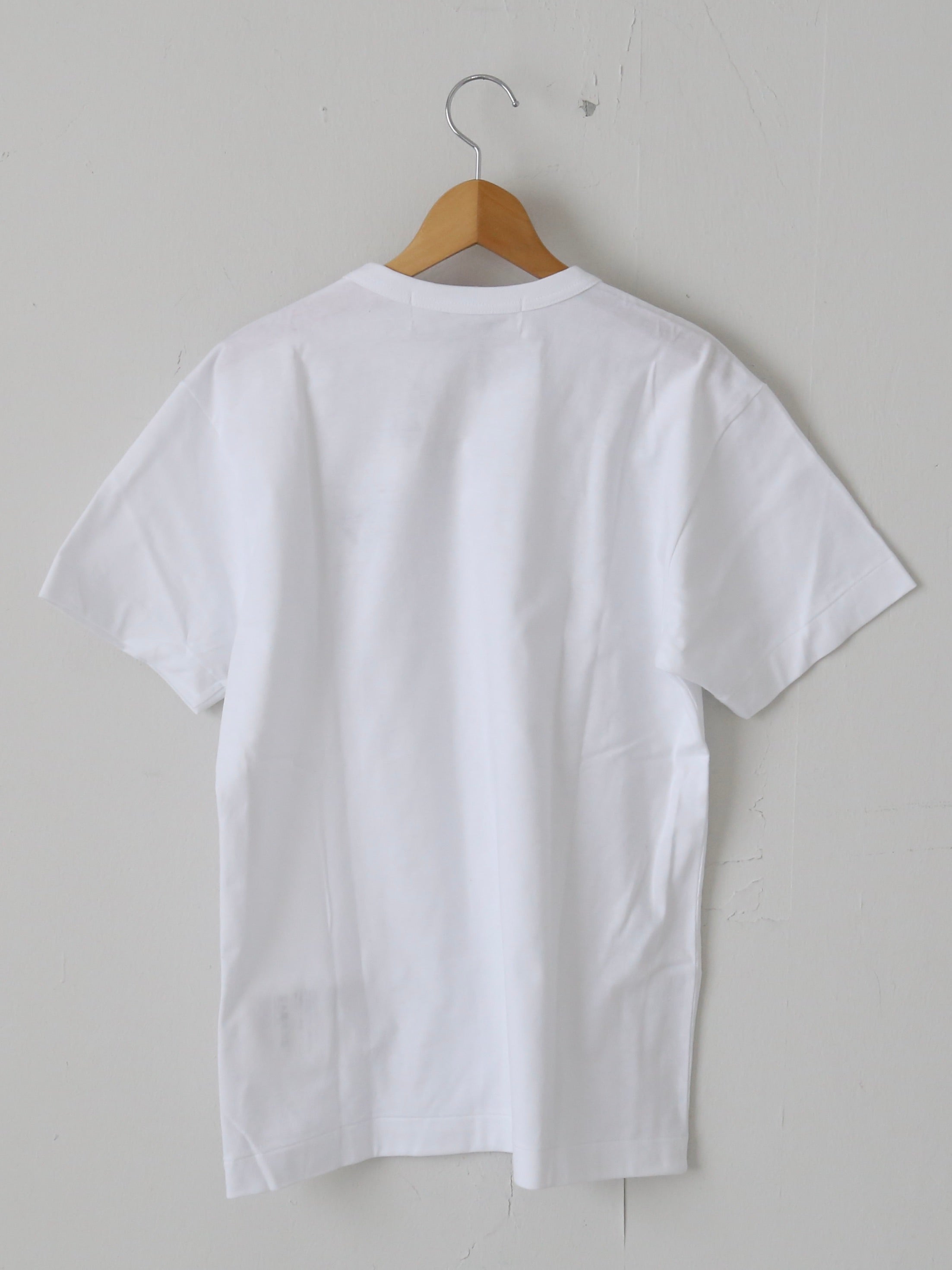 PLAY COMME des GARCONS Tシャツ(ホワイト×ブラック) [AX-T064-051]